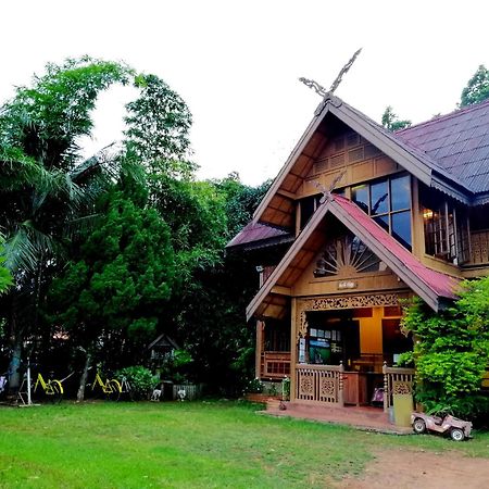 Готель Crossroads House Мехонгсон Екстер'єр фото